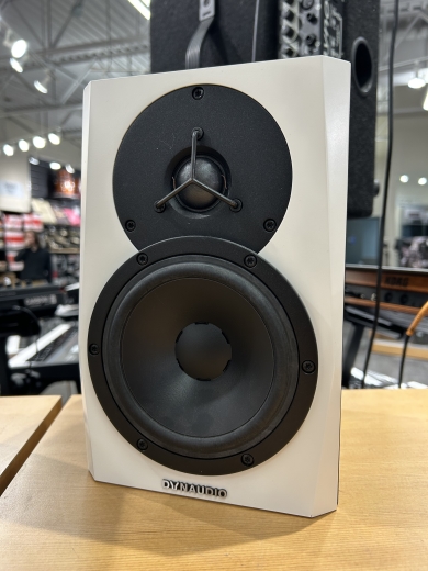 Store Special Product - Dynaudio - LYD-5